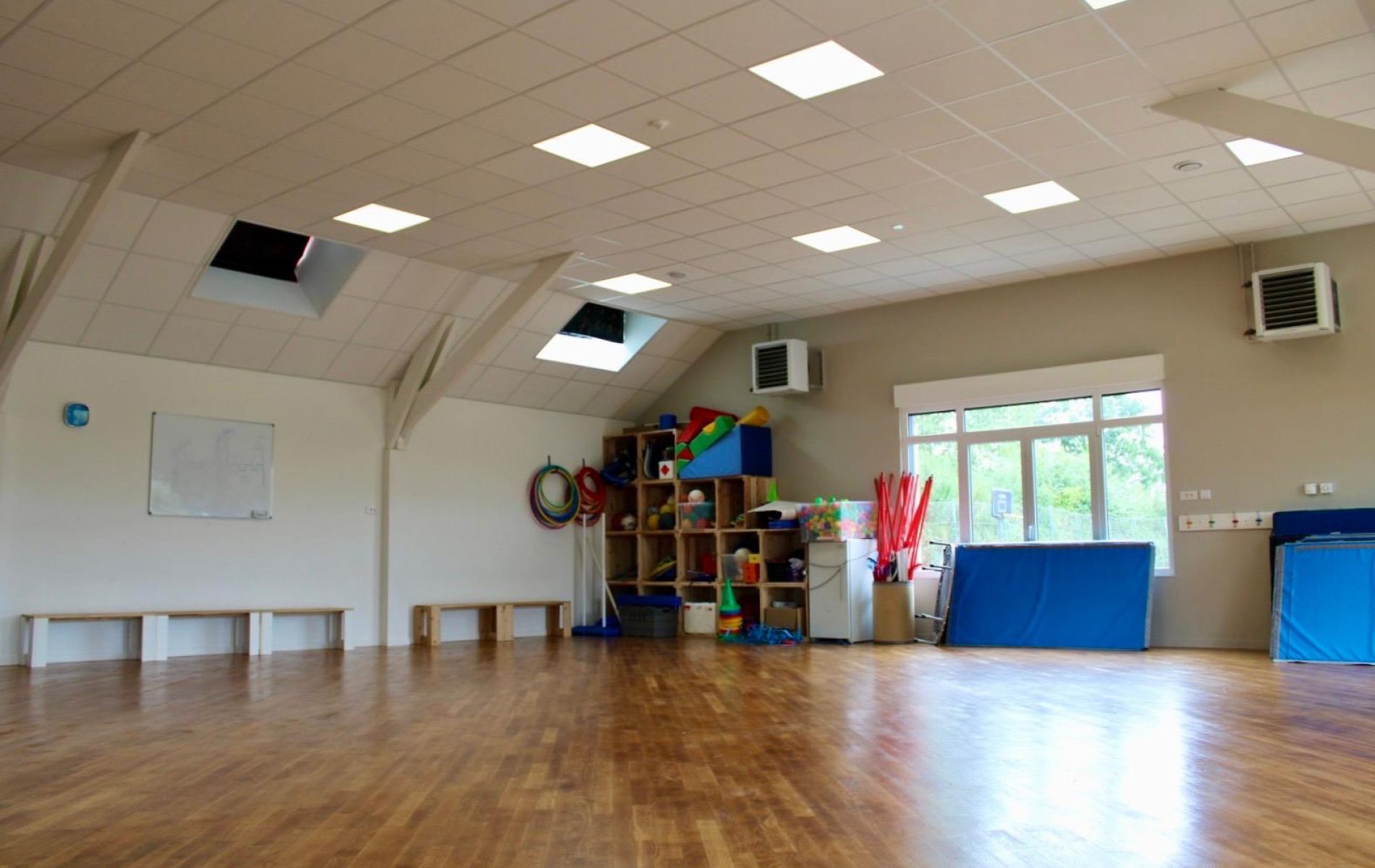 Salle d_évolution angle 2